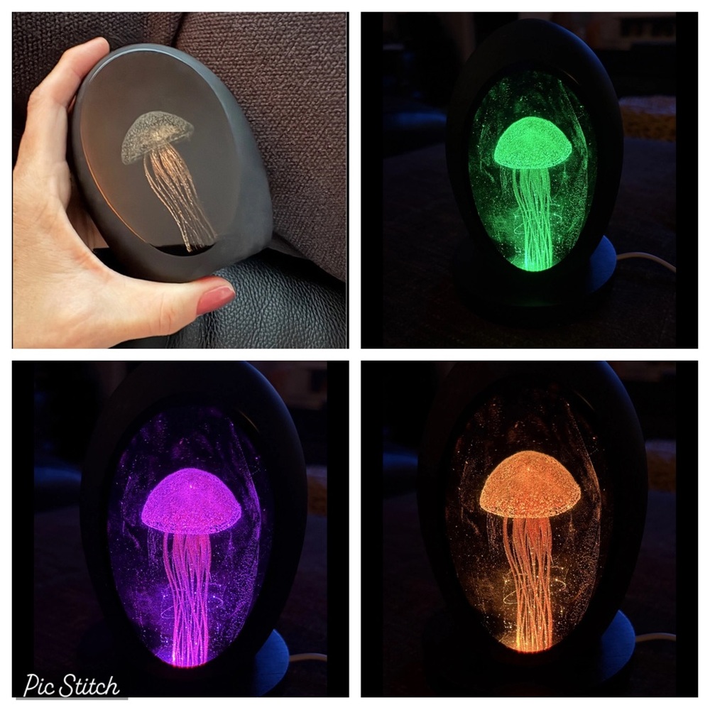 Jellyfish Paperweight with LED Base To Change Colors Black 5”